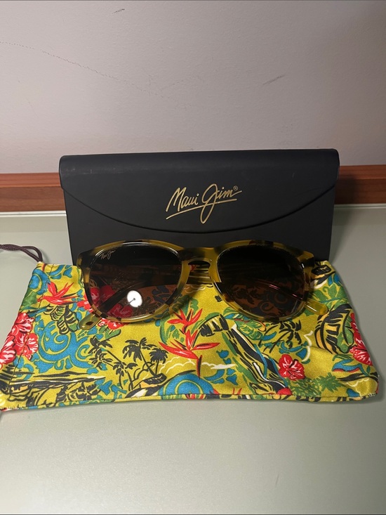 Maui Jim Accessories - Maui Jim Tortoise shell Pau Hana MJ238
